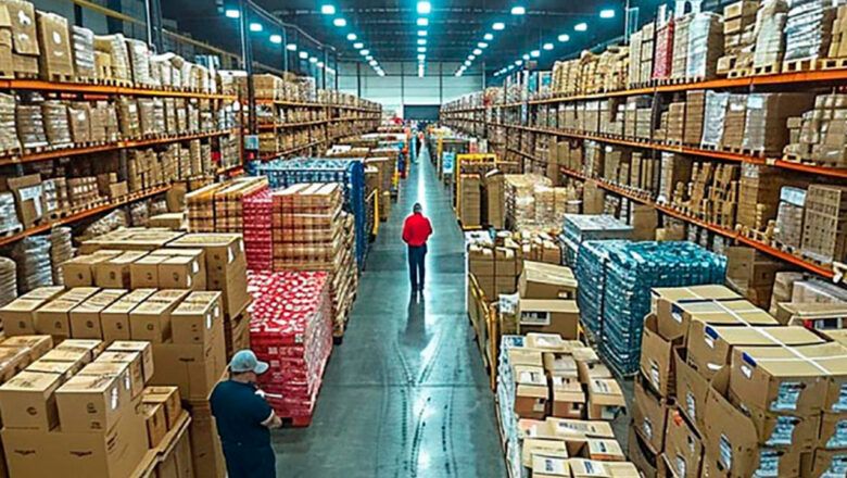 Dian recaudó $38 mil millones adicionales en IVA tras operativos de control en grandes superficies en todo el país