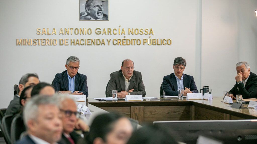 CISA cierra el cuatrienio con crecimiento de 253,3 % en EBITDA, aumento de 18,6 % en su patrimonio y 8.345 créditos del Icetex condonados Empalme CISA ed