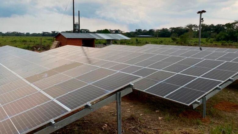 Gobierno expide nueva reglamentación para ampliar Colombia Solar a más hogares vulnerables