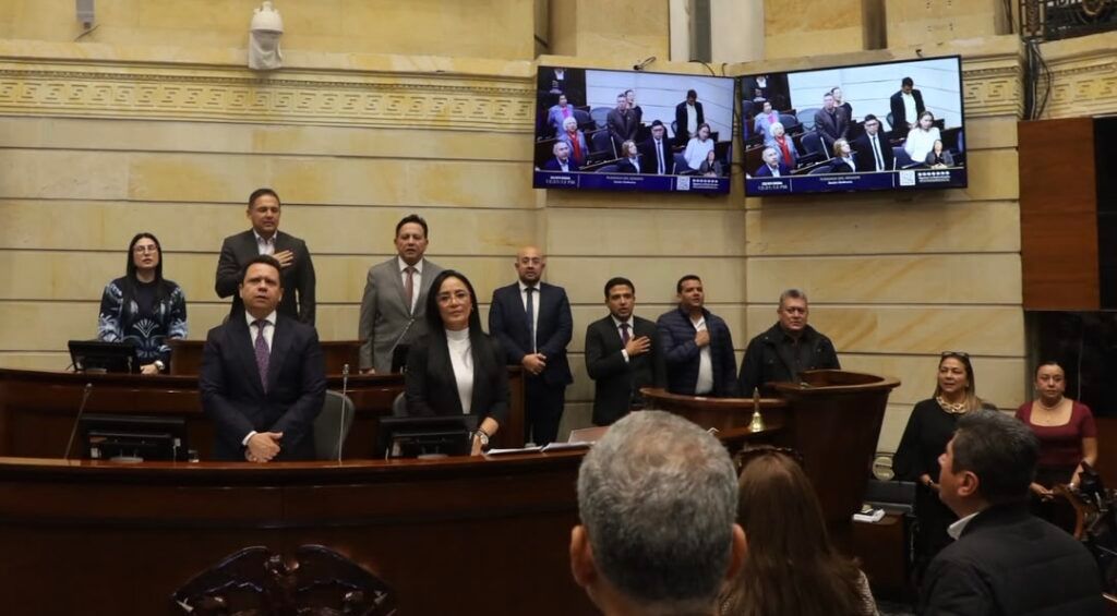 mesa directiva senado ed