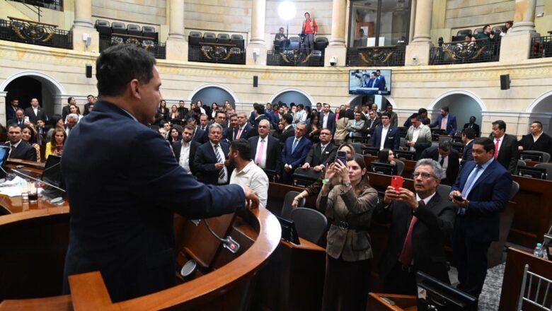 Candidatos a Contraloría General serán escuchados este martes por la Plenaria del Senado