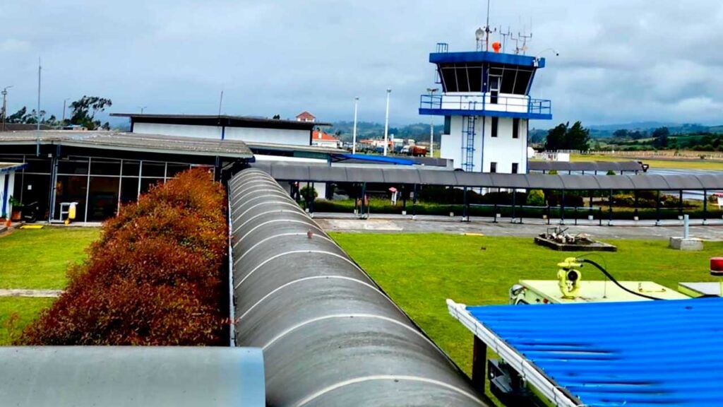 aeropuerto torre ed